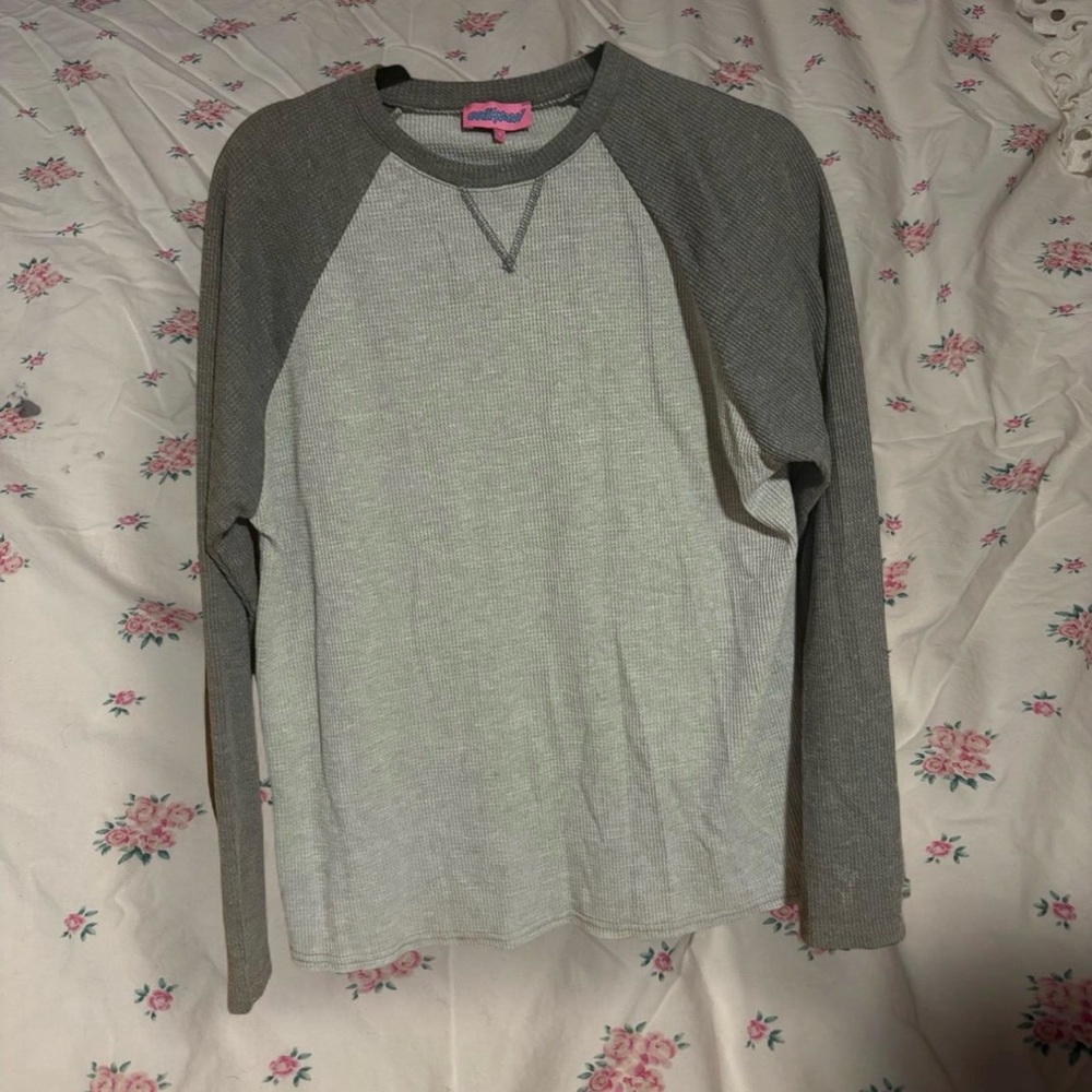 Edikted Gray and Cream Waffle Knit Top